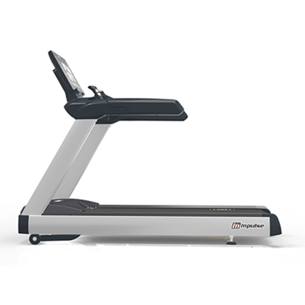 RT970 - Treadmill - Image 3